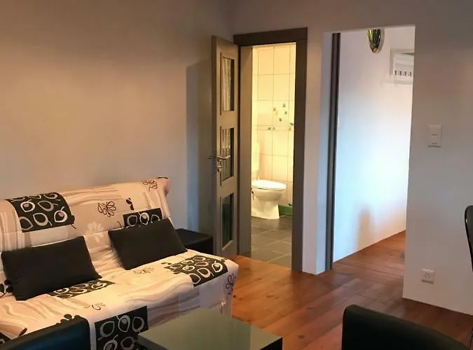 Les Mouresses Апартаменты *