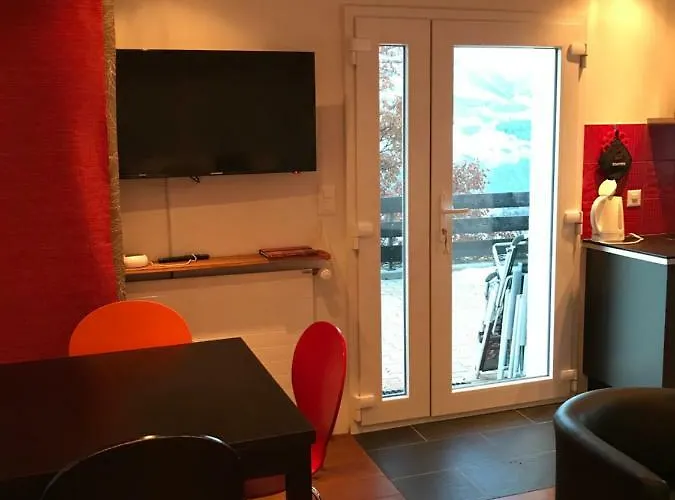 Апартаменты Les Mouresses *